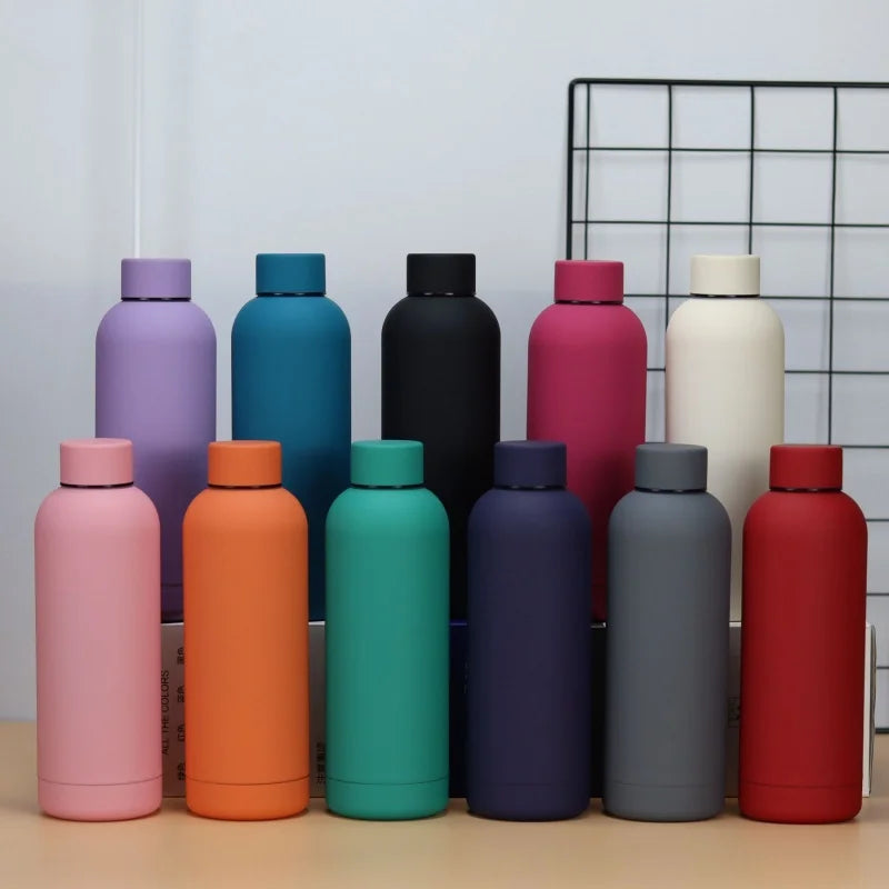750Ml Insulated Bottle Solid Color Stainless Steel Jug with Lid Large Capacity Ice Coffee Cup Portable for Driving Travel Home