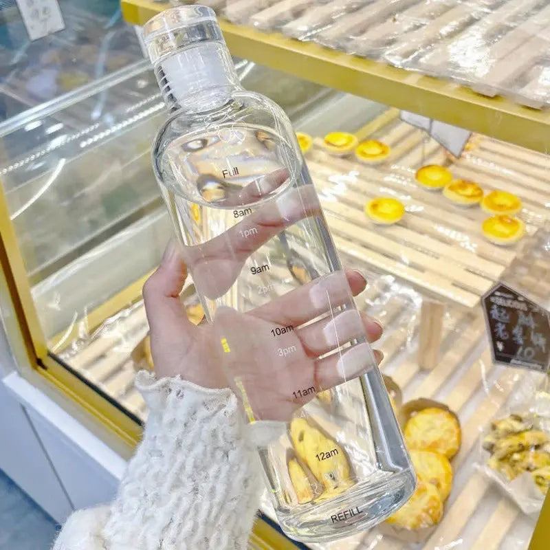 Bouteille d’Eau Sport avec Graduation Horaire – Gourde Réutilisable Portable et Résistante pour Salle, Bureau & Extérieur