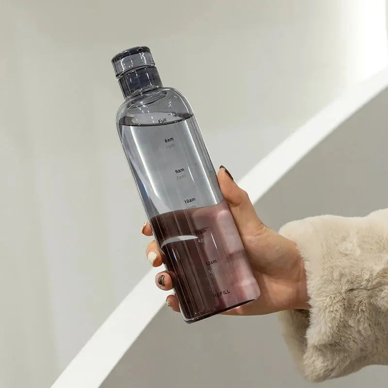 Bouteille d’Eau Sport avec Graduation Horaire – Gourde Réutilisable Portable et Résistante pour Salle, Bureau & Extérieur